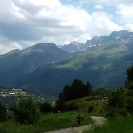 Tu En El Valle De Tena En Appartamento *