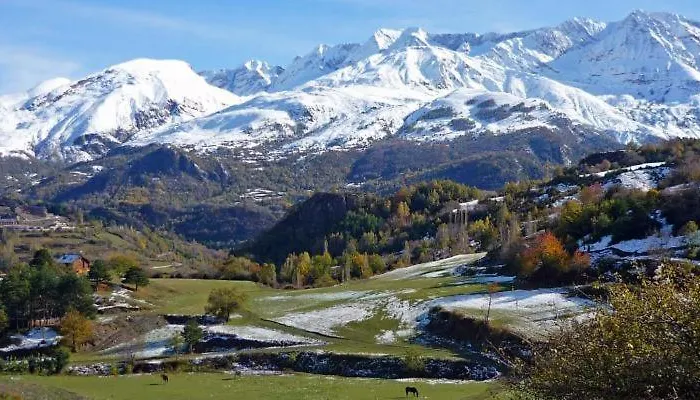 Tu En El Valle De Tena En Appartamento Escarrilla