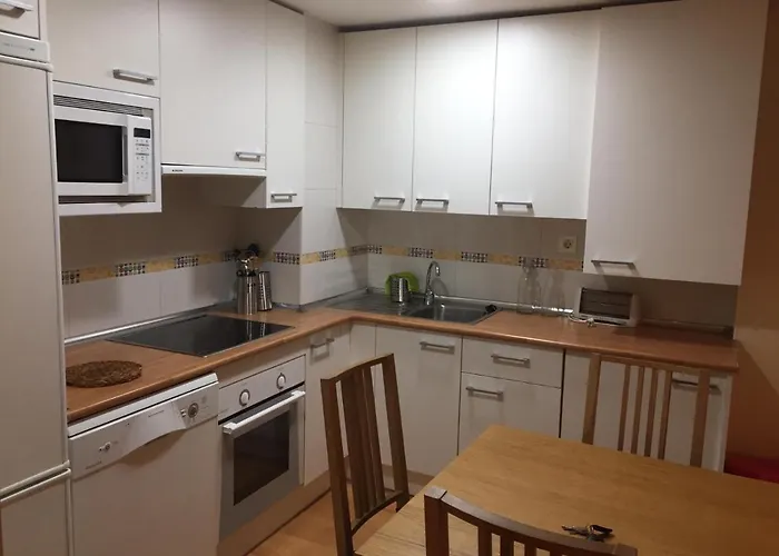 Tu En El Valle De Tena En *